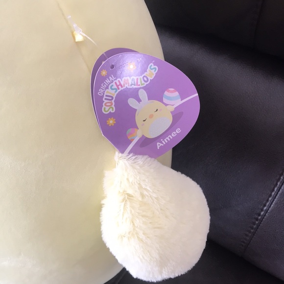 Squishmallows Aimee the Easter bunny chic - Picture 4 of 13